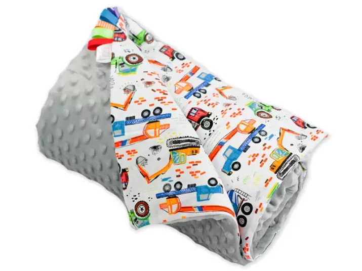 kocyk minky koparki szary 1